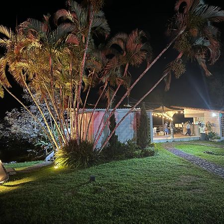 Hotel Maca Lago Calima Exterior photo